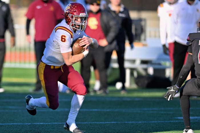 a Central Catholic Tualatin 6A Oregon football final November 22 2023 Leon Neuschwander 62